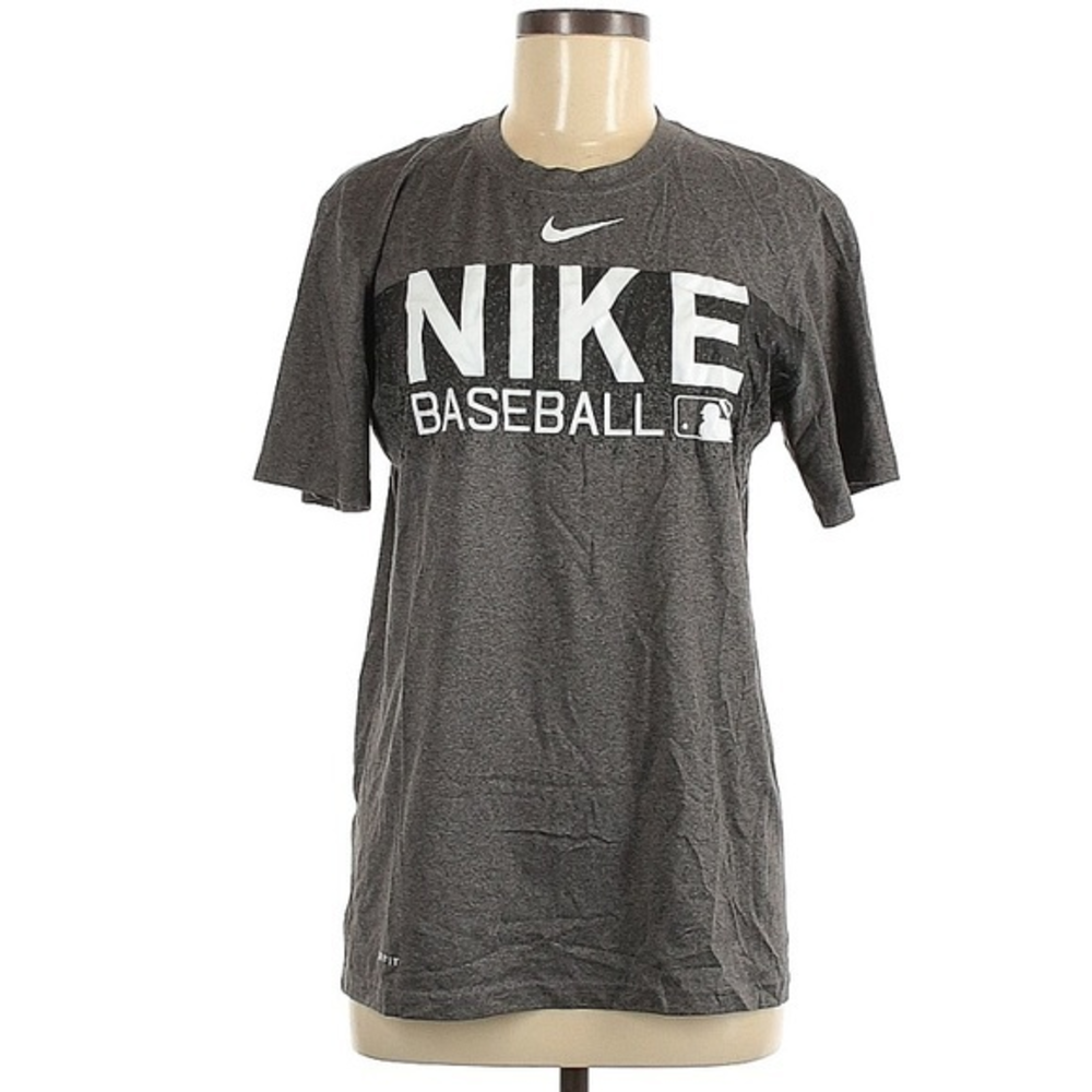 The Nike Tee M Athletic Cut Dri-Fit Baseball grey crew neck short sleeve t-shirt